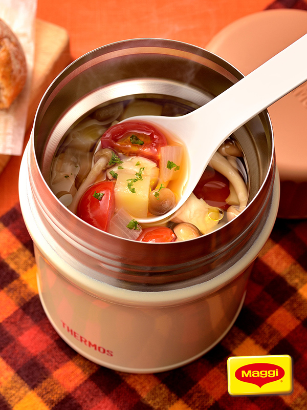 無添加コンソメスープで作る 鶏ときのこのミネストローネ ジンジャー風味 スープジャーレシピ レシピ サーモス 魔法びんのパイオニア